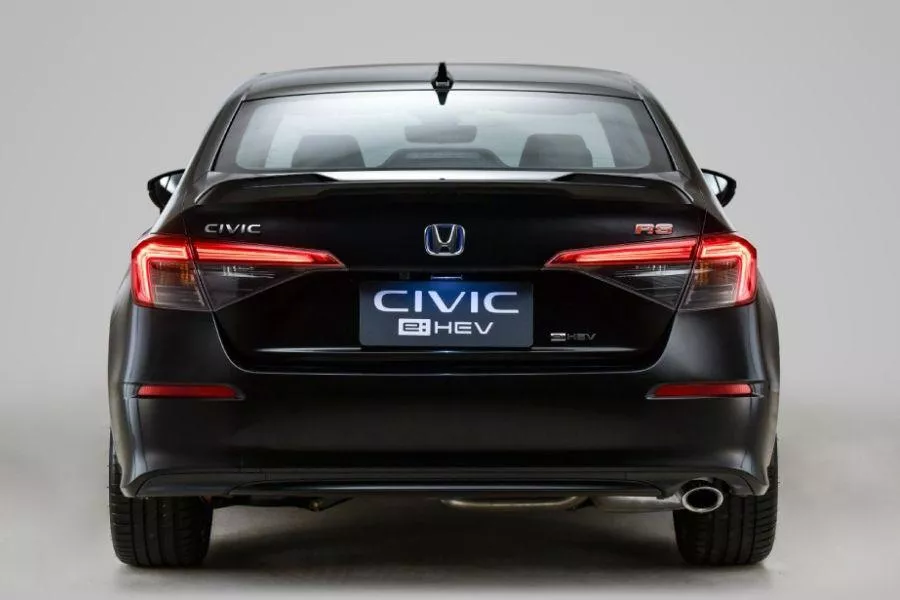 Honda Civic e:HEV rear view
