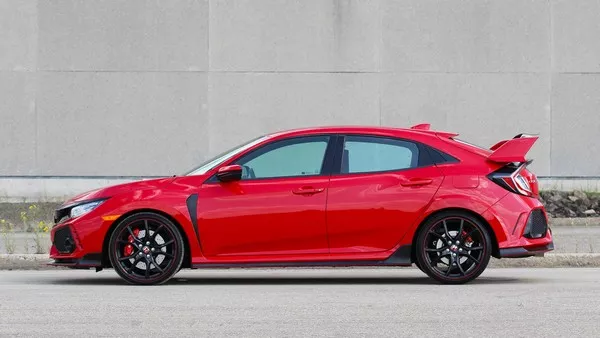Honda Civic Type R 2018 side view