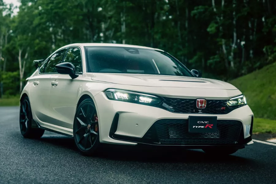 A picture of the 2023 Honda Civic Type R