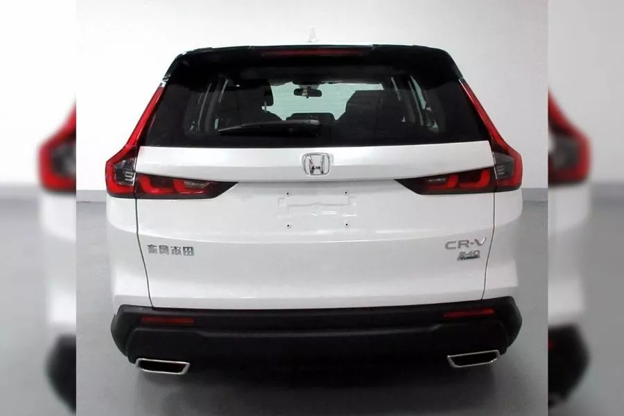 Honda CR-V rear view