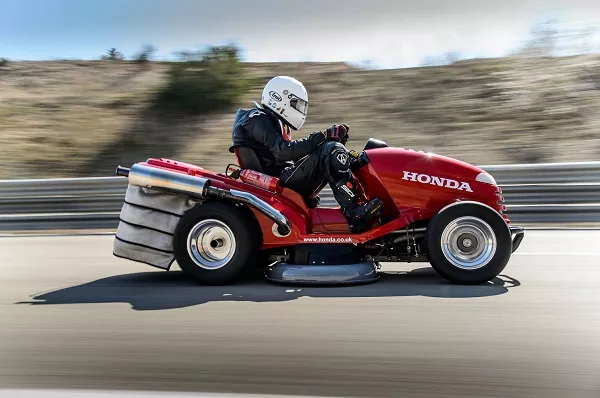 Honda Mean Mower V2 performance