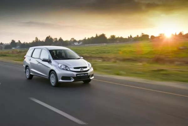 Honda Mobilio on the road
