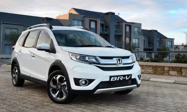 angular front of the 2017 Honda BR-V