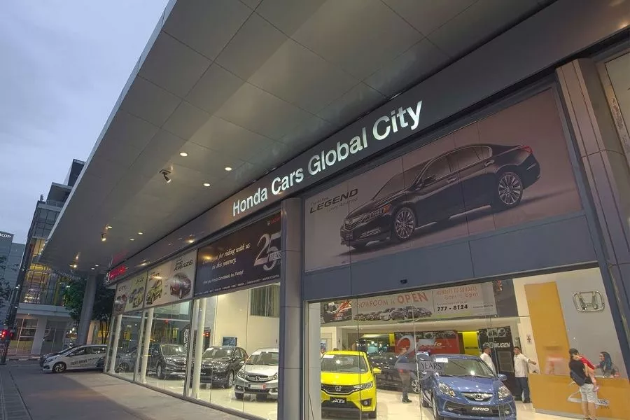 A picture of the front of Honda Cars Global City