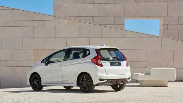 angular rear of the 2018 Honda Jazz 