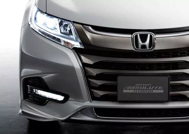 front fascia of the Honda Odyssey 2018