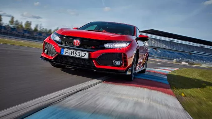 front view of the 2017 Honda Civic Type R