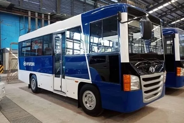 Hyundai Class 3 Modern Jeepney front view