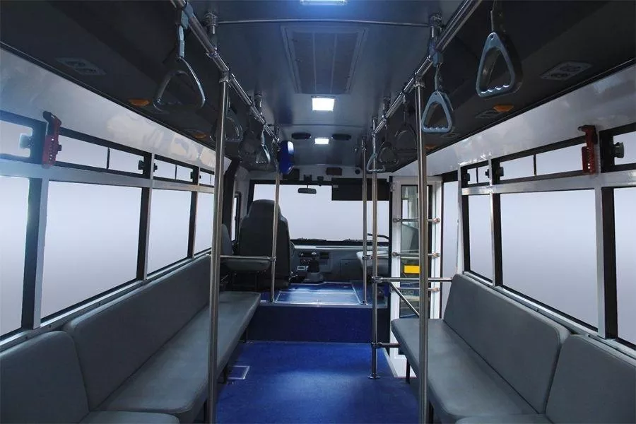 Hyundai HD48 GT interior