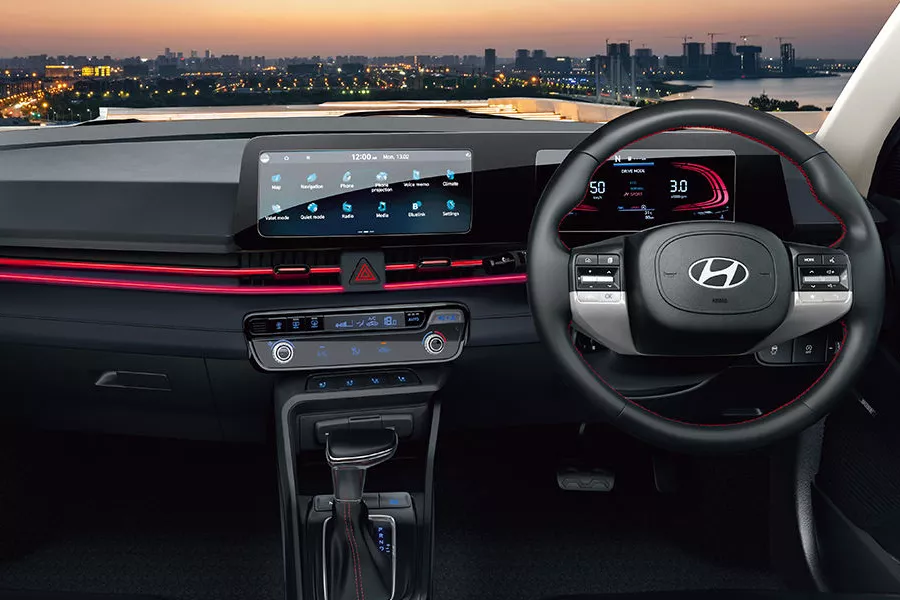 Hyundai Accent interior view