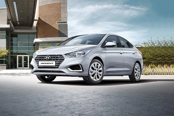 A picture of a grey Hyundai Accent