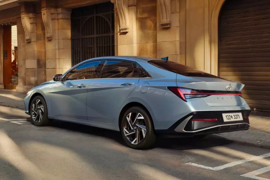 Hyundai Elantra rear view