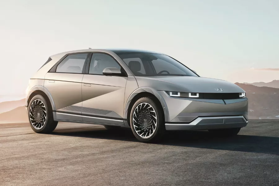 Hyundai Ioniq 5 front view