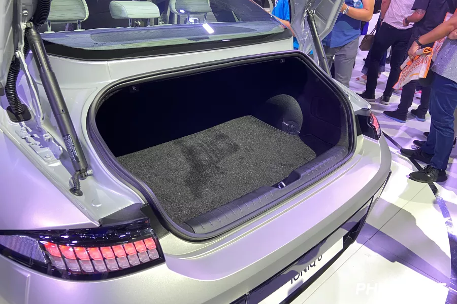 A picture of the Ioniq 6 trunk