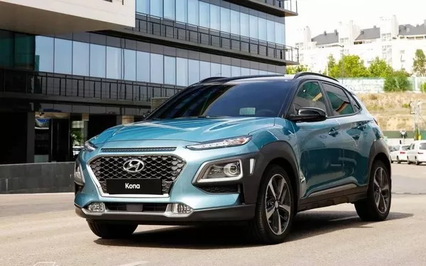 The Hyundai Kona 2018 on the road