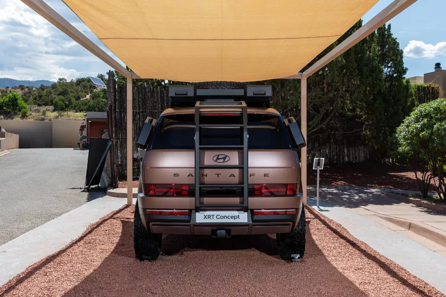 Hyundai Santa Fe rear view