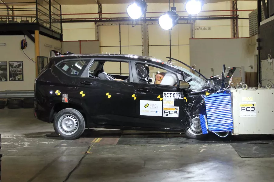 Hyundai Stargazer ASEAN NCAP