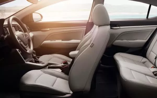 The Hyundai Elantra Limited Edition 2.0L cabin