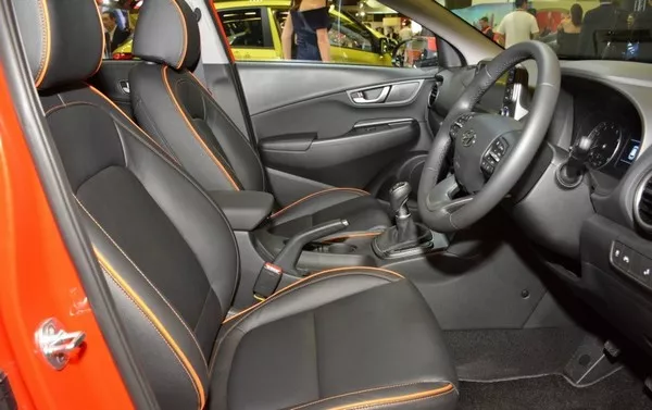 Hyundai Kona 2018 front seats
