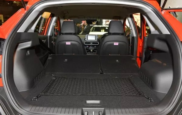 Hyundai Kona 2018 cargo space