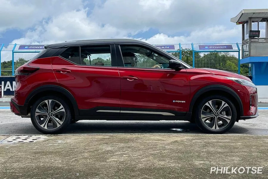 Nissan Kicks e-Power side view 