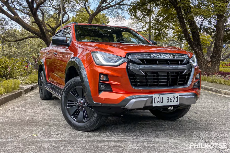 Isuzu D-Max front view