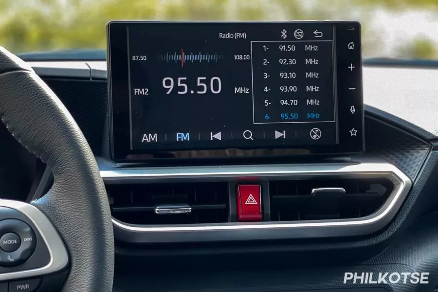 A picture of the Toyota Raize's touchscreen.