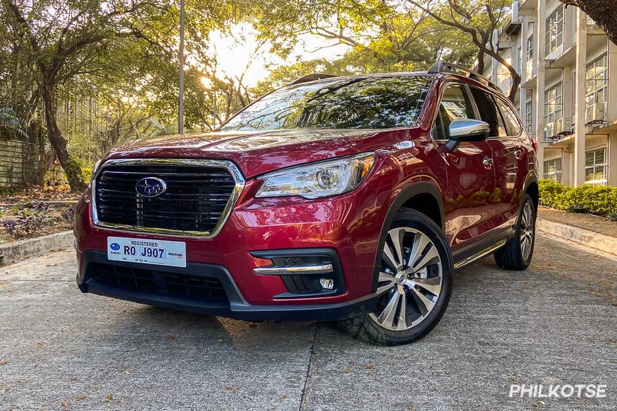 Subaru Evoltis front view