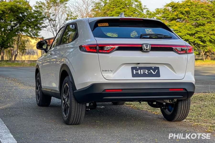 A picture of the rear of the Honda HR-V S