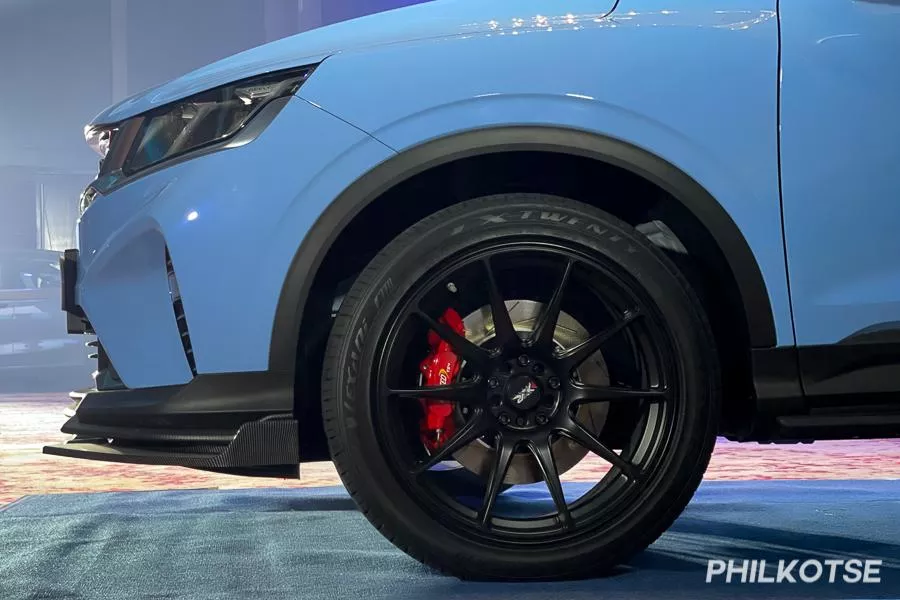 A picture of the Coolray GT Edition's wheels