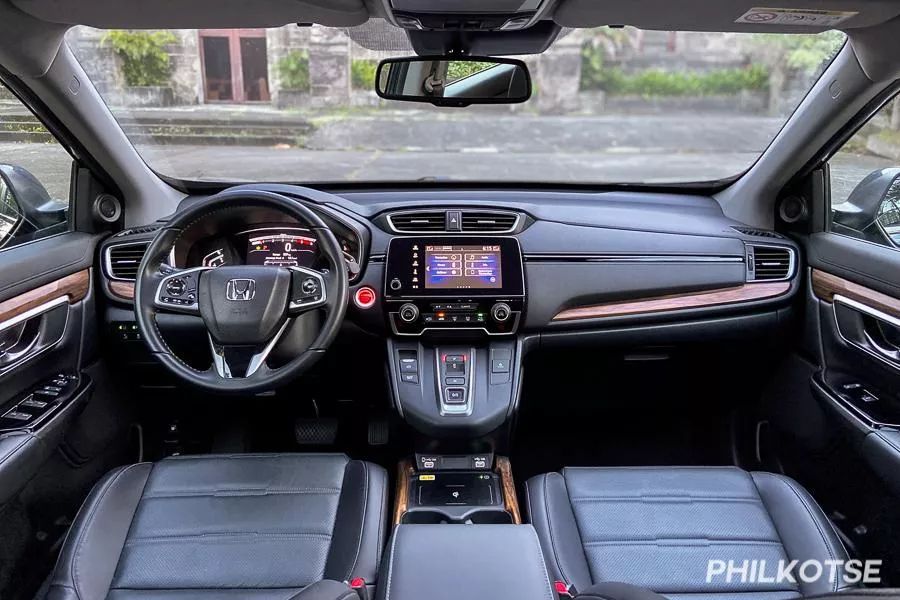 Honda CR-V interior view