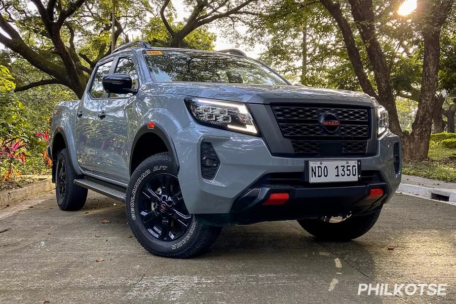 2022 Nissan Navara front shot