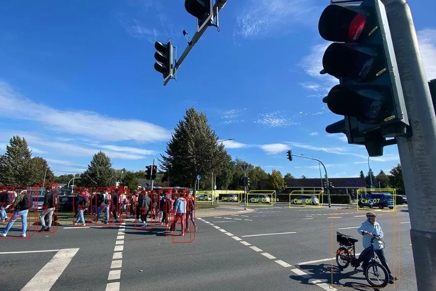 A picture of the AI-driven traffic light system detecting objects.