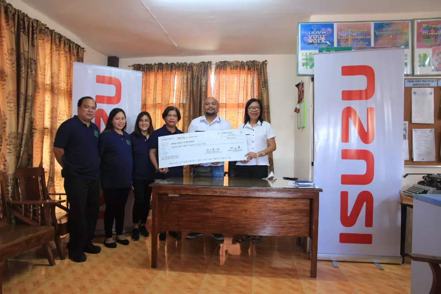 Isuzu hospital donation project