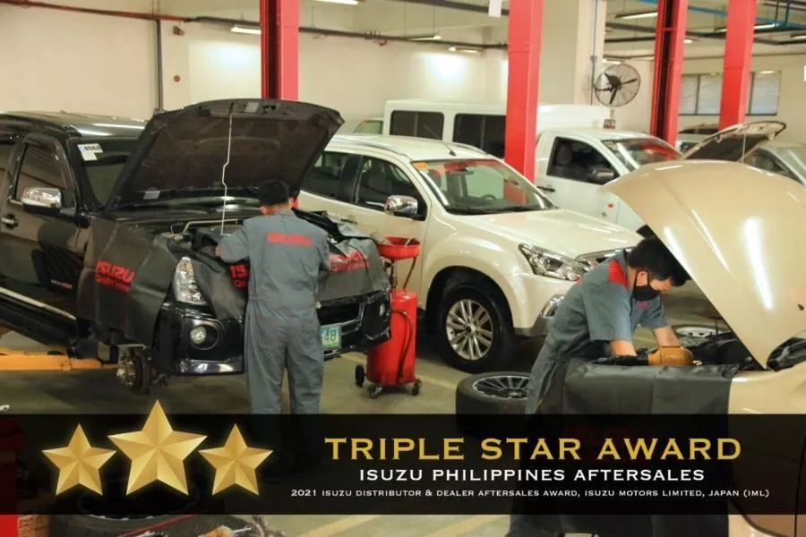 Isuzu Philippines with Triple Star award