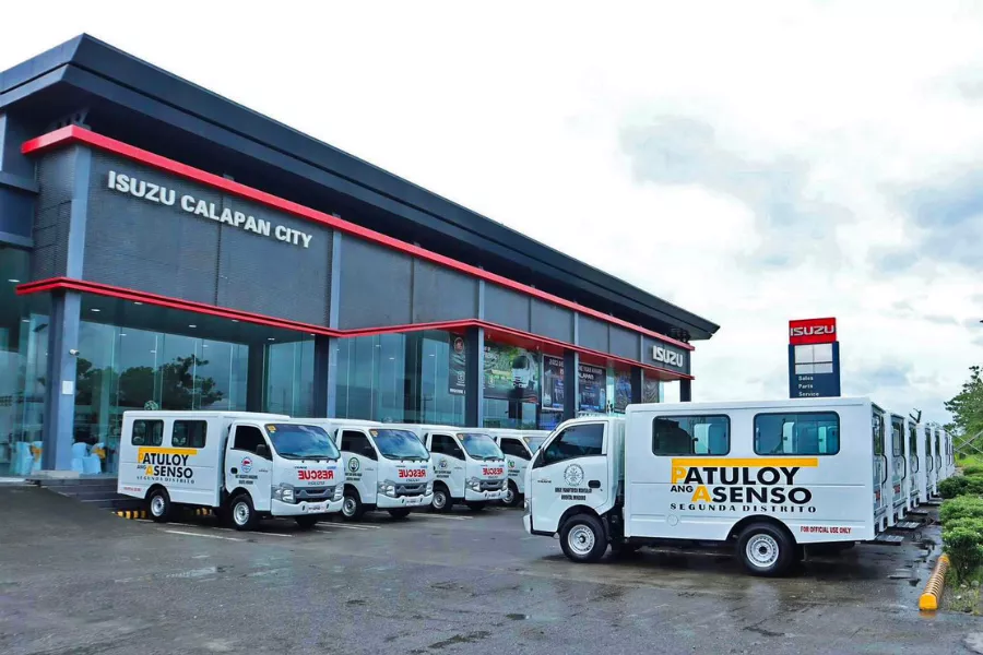 Isuzu Traviz at Isuzu dealership in the Philippines