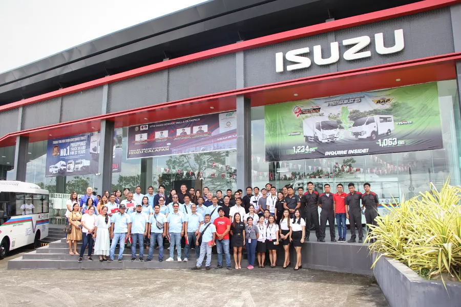Isuzu NLR PUVs Oriental Mindoro