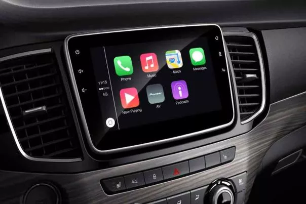 Chinese-spec Isuzu Mu-X 2018 touchscreen