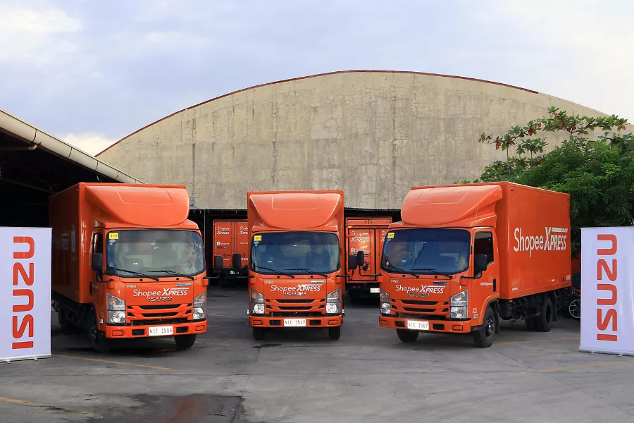 A picture of the newly delivered N-Series trucks for Shopee