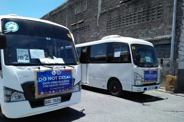 A picture of the Isuzu PUVs lent to the DOTr