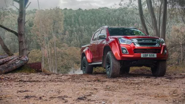 angular front of the Isuzu D-Max Arctic AT35 