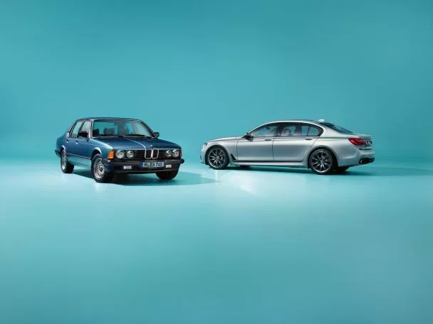 Two color options of the BMW 7-Series Edition 40 Jahre 