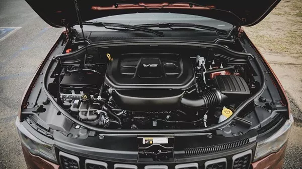 Jeep Grand Cherokee 2019 engine
