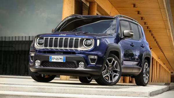 angular front of the Jeep Renegade 2019 facelift