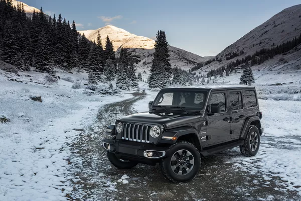 angular front of the Jeep Wrangler Unlimited Sahara 2018