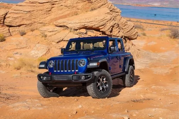 A picture of the Jeep Wrangler in the Grand Canyon