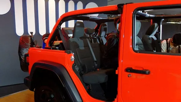 Jeep Wrangler 2019 angular rear