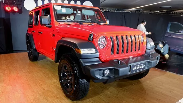 Jeep Wrangler 2019 angular front