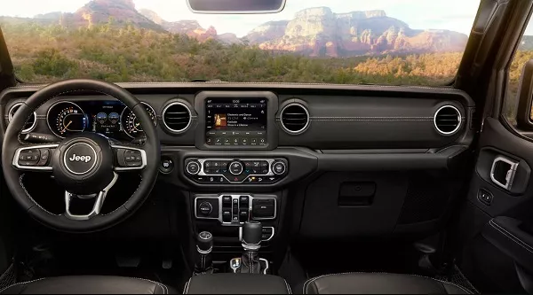 Jeep Wrangler Rubicon 2019 interior dashboard