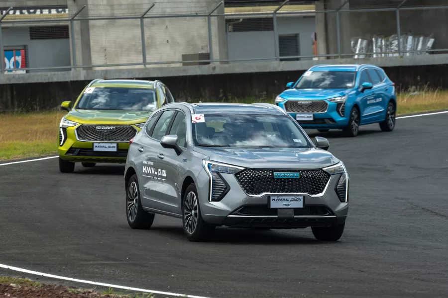 The Haval Jolion at the racetrack